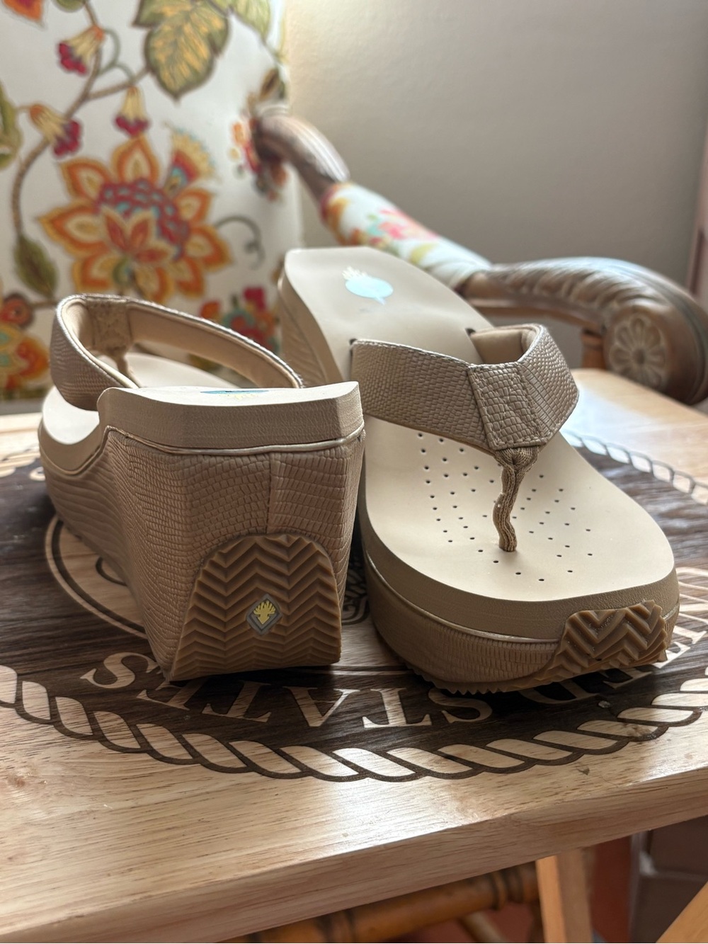 Volatile Women’s Beige Wedge Thong Sandals-Y2K Your Momma’s Sandal